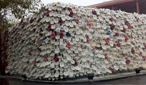 Унитазный водопад-фонтан в Китае